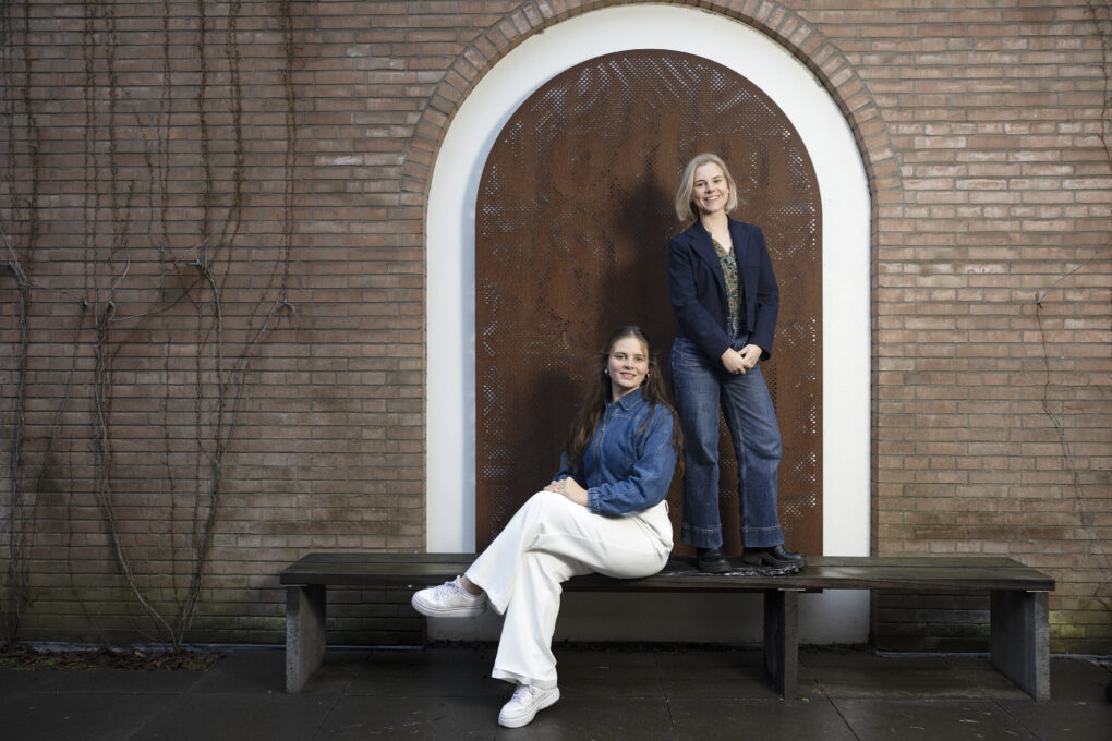 Eva Kloet en Jessie Samwel